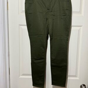 Old Navy Rockstar Super Skinny Olive Green Jeans
